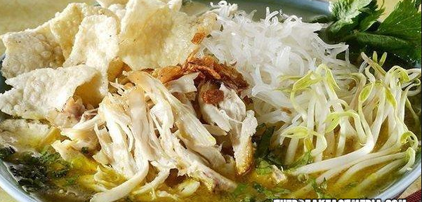 Mengenal Soto Betawi Bang Ebet